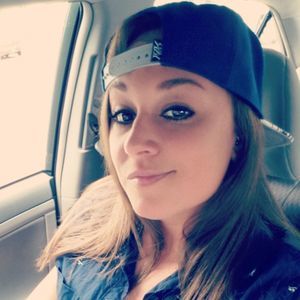 Meet your Posher, Niki